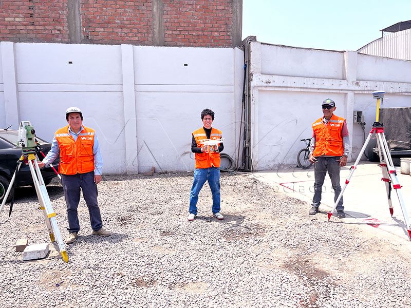 Caso de éxito plano topográfico, plano de cortes y plano de la ortofoto en un grifo